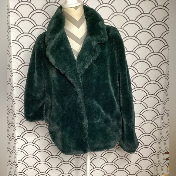 Odin Emerald Plush Teddy Jacket size medium - Picture 4 of 14
